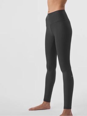 Alo High-Waist airlift Leggings 7/8 length size small in Anthracite